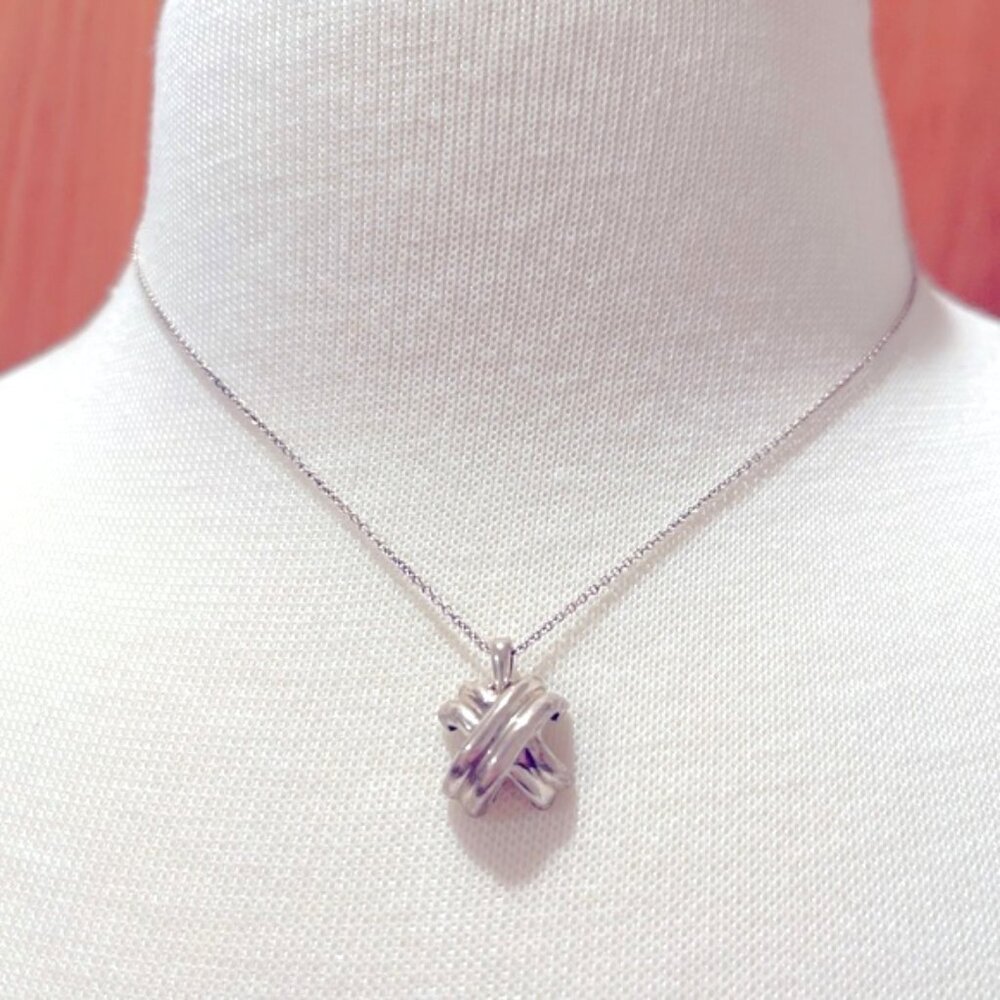 Tiffany Vintage 1990s Sterling Silver Signature X Necklace - Picture 3 of 9